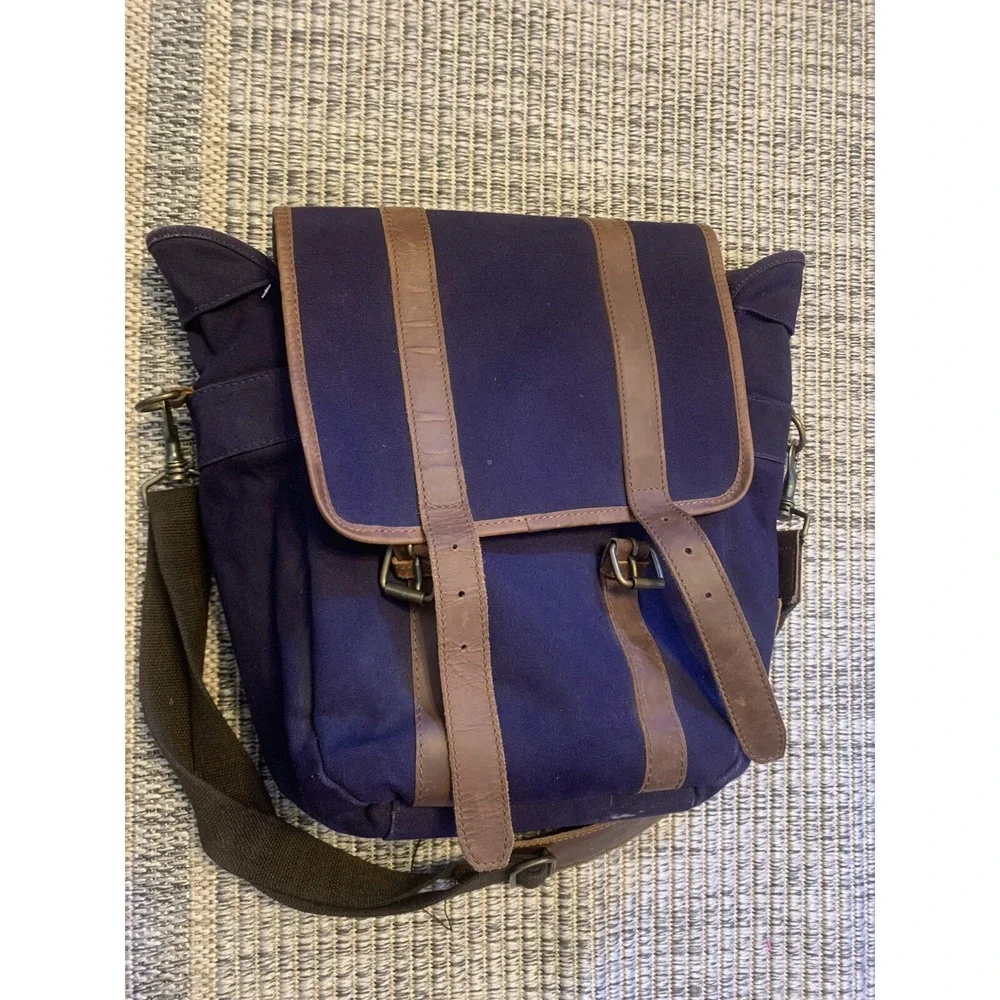 United By Blue Convertible Backpack Daypack Rucksack Leather Straps Canvas Tote